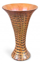 PULLED LUSTRE GLASS TRUMPET VA