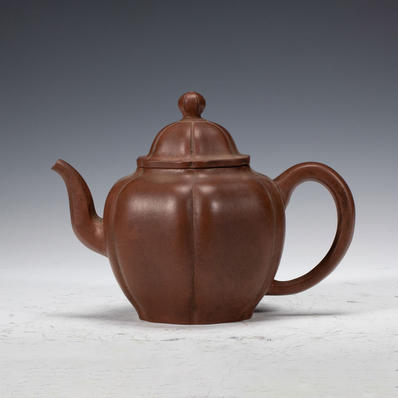 PUMPKIN - SHAPED PURPLE CLAY