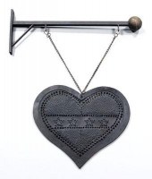 Punched iron heart-shaped trad