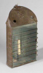 Punched tin sconce lantern, de