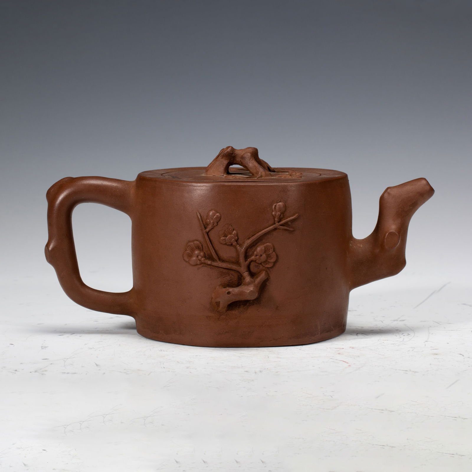 PURPLE CLAY TEAPOT WITH PLUM