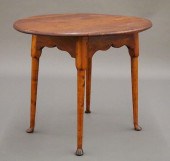 QA MAPLE TAVERN TABLEAn 18th c