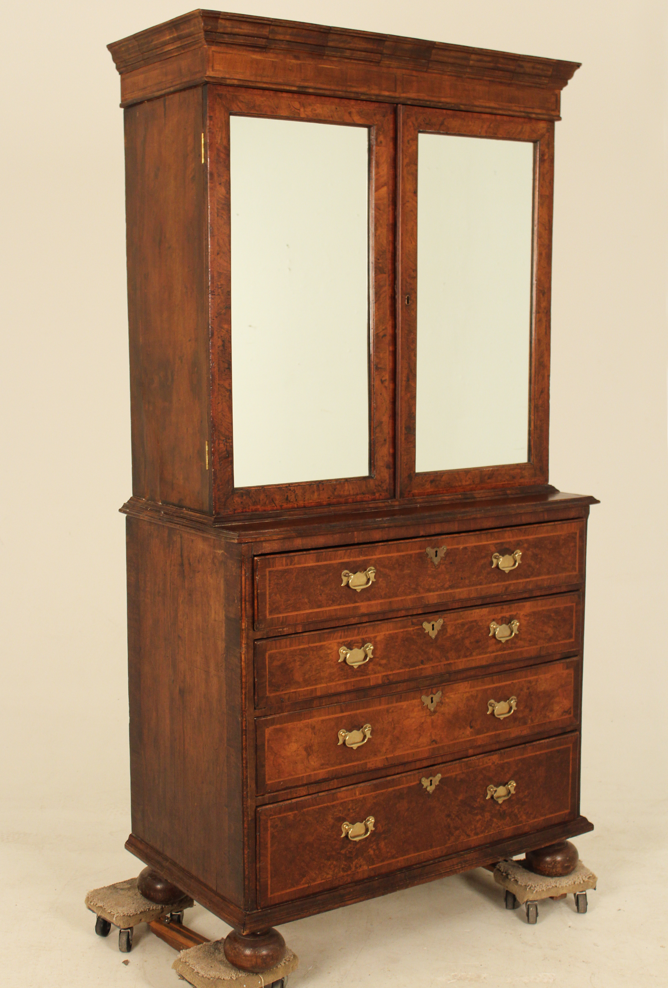 Q.A. WALNUT MIRRORED DOOR