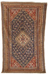 QASHGAI/SHIRAZ RUG, PERSIA, CA