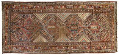 Qashqa&#39;i rug, four central