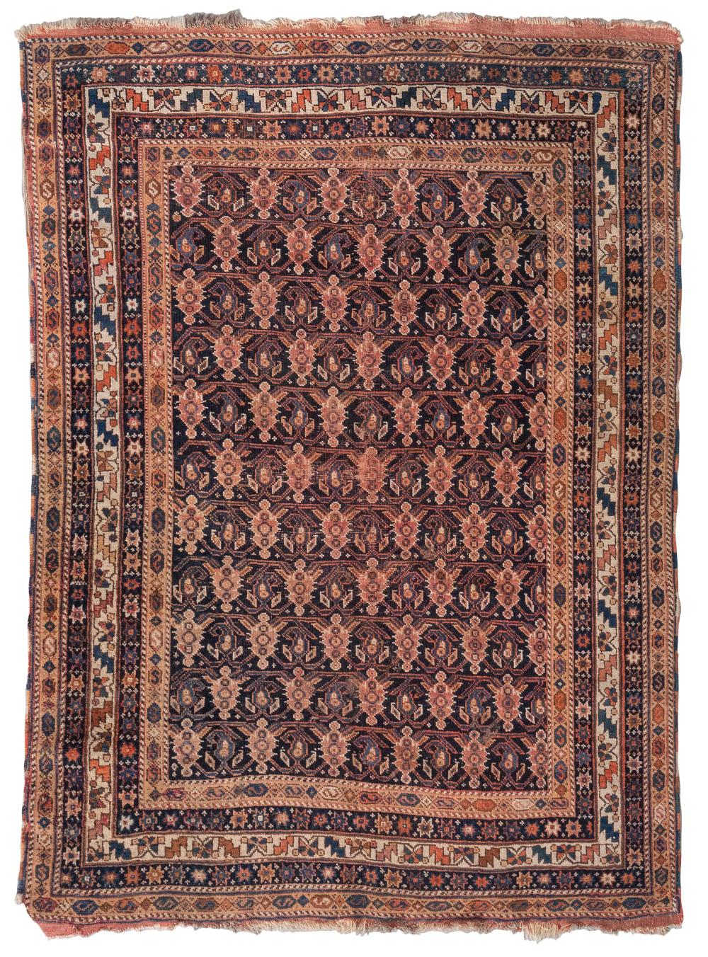 QASHQAI RUG: 4’2” X 5’7” CIRCA