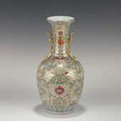QIANLONG FAMILLE ROSE HUNDRED