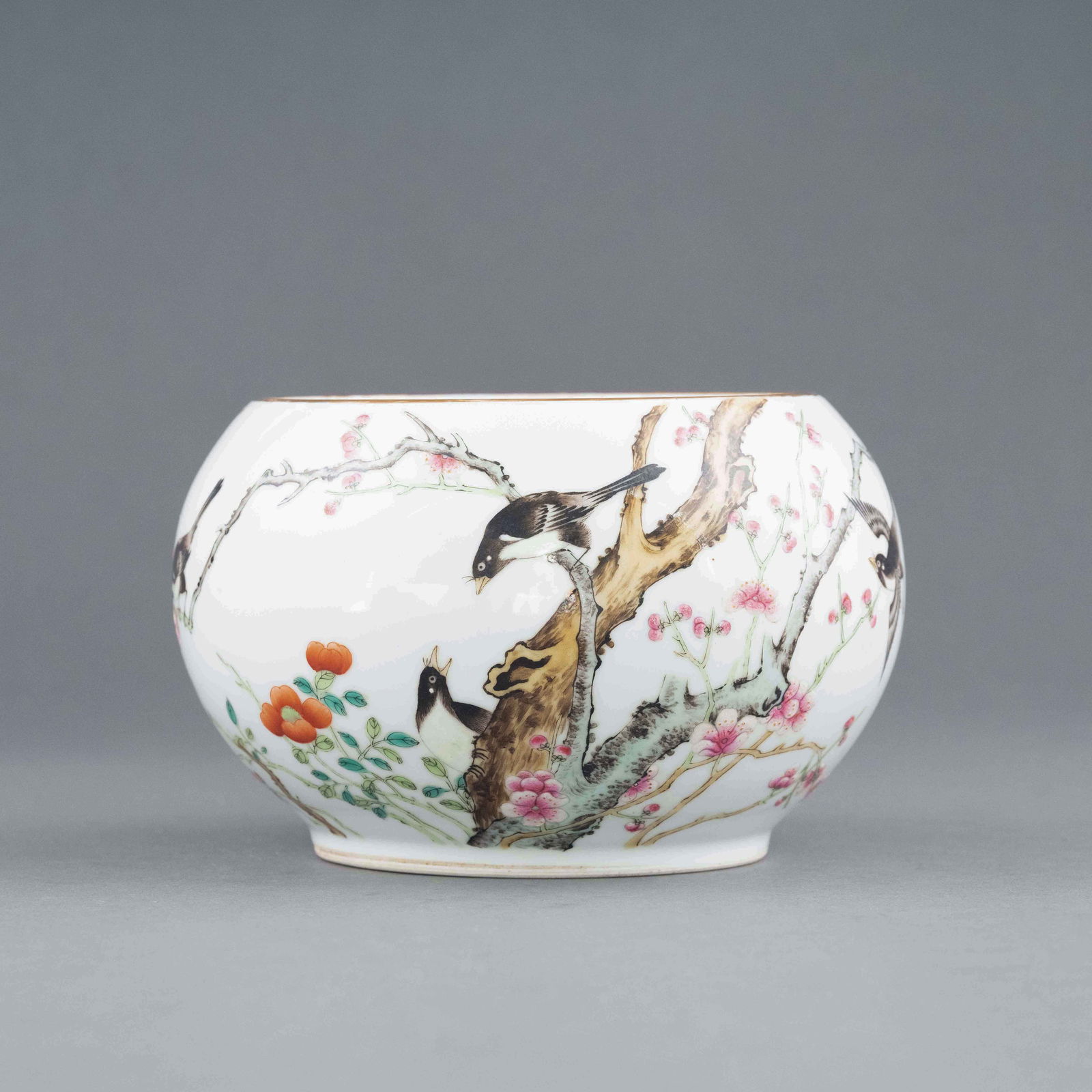 QIANLONG FAMILLE ROSE MAGPIE &