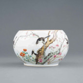 QIANLONG FAMILLE ROSE MAGPIE &
