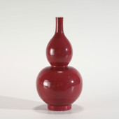 QING CARMINE RED GOURD BOTTLE<