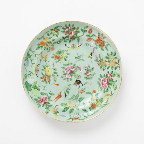 QING CELADON FAMILLE ROSE PLATEA