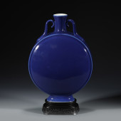 QING JI BLUE MOON VASE<br>Dime