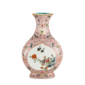 QING QIANLONG FAMILLE ROSE FLA