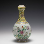 QING QIANLONG FAMILLE ROSE GAR