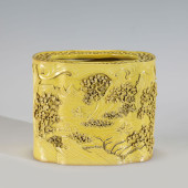 QING QIANLONG YELLOW GLAZE CAR