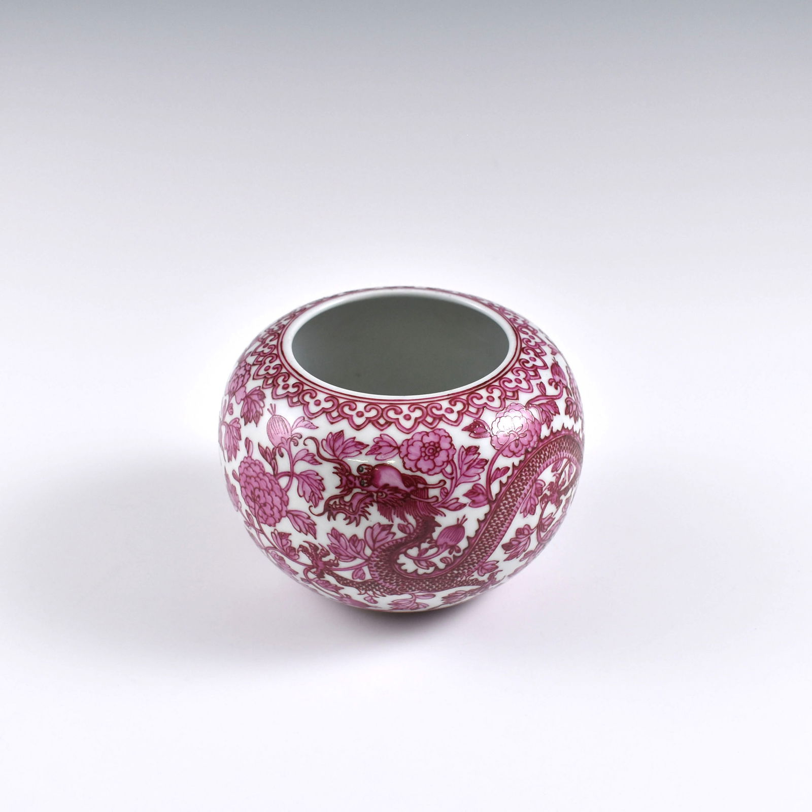 QING RED & WHITE DRAGON BRUSH