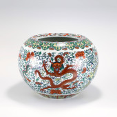 QING YONGZHENG DOUCAI BRUSH WA