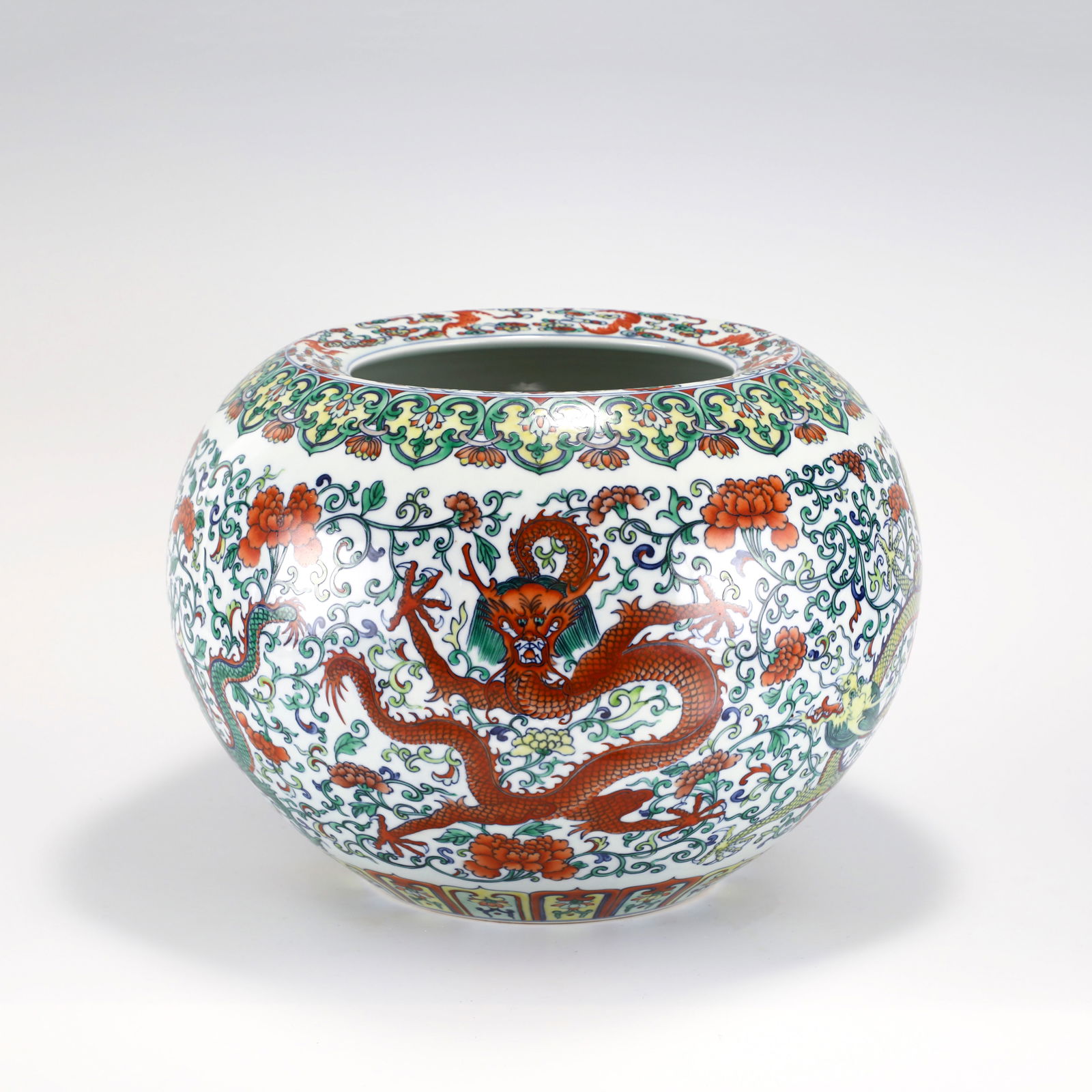 QING YONGZHENG DOUCAI BRUSH