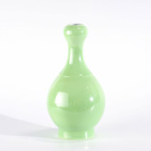 QING YONGZHENG GREEN GLAZED GA