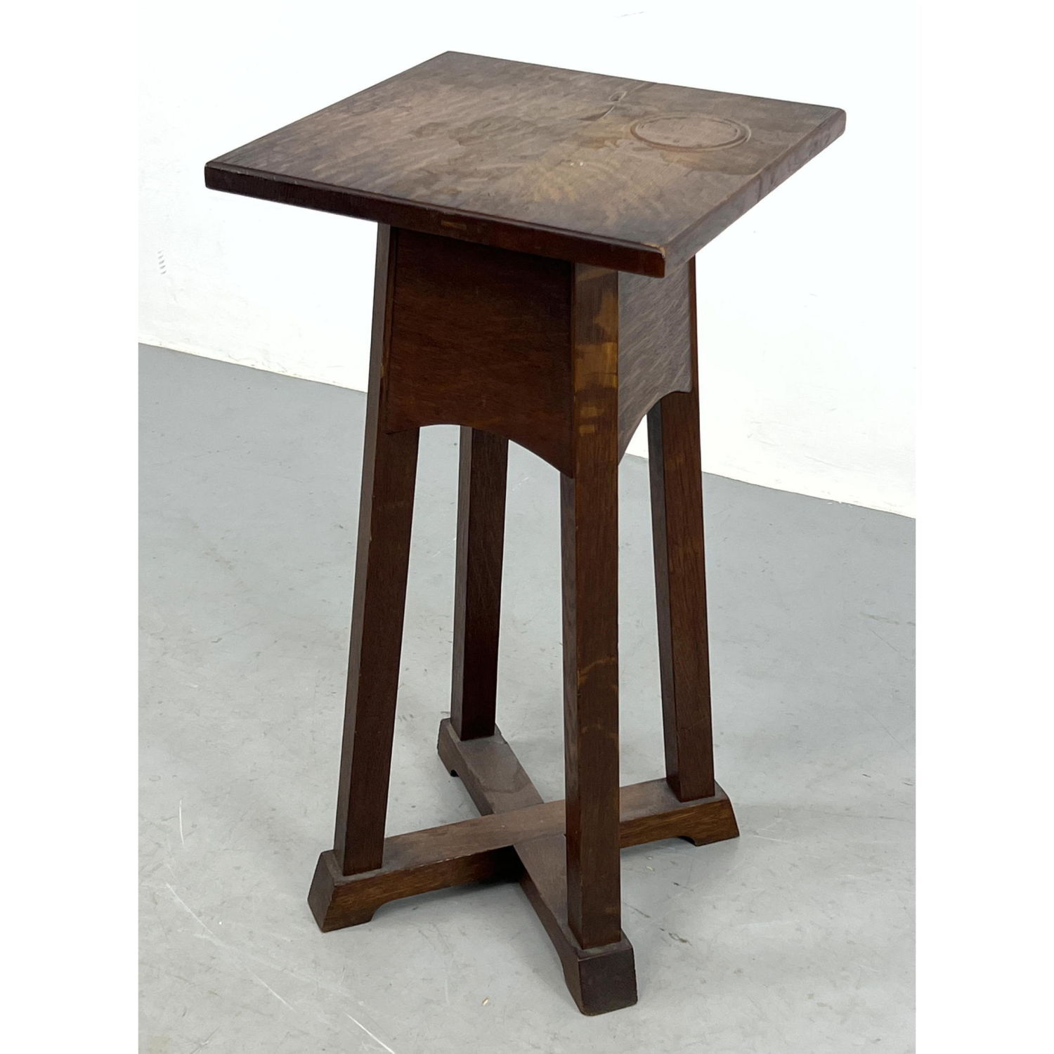 QUAINT FURNITURE Oak Arts and