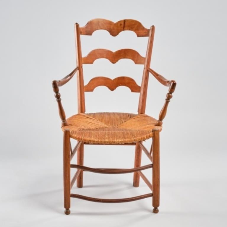 QUÉBEC ARMCHAIRA small armchair