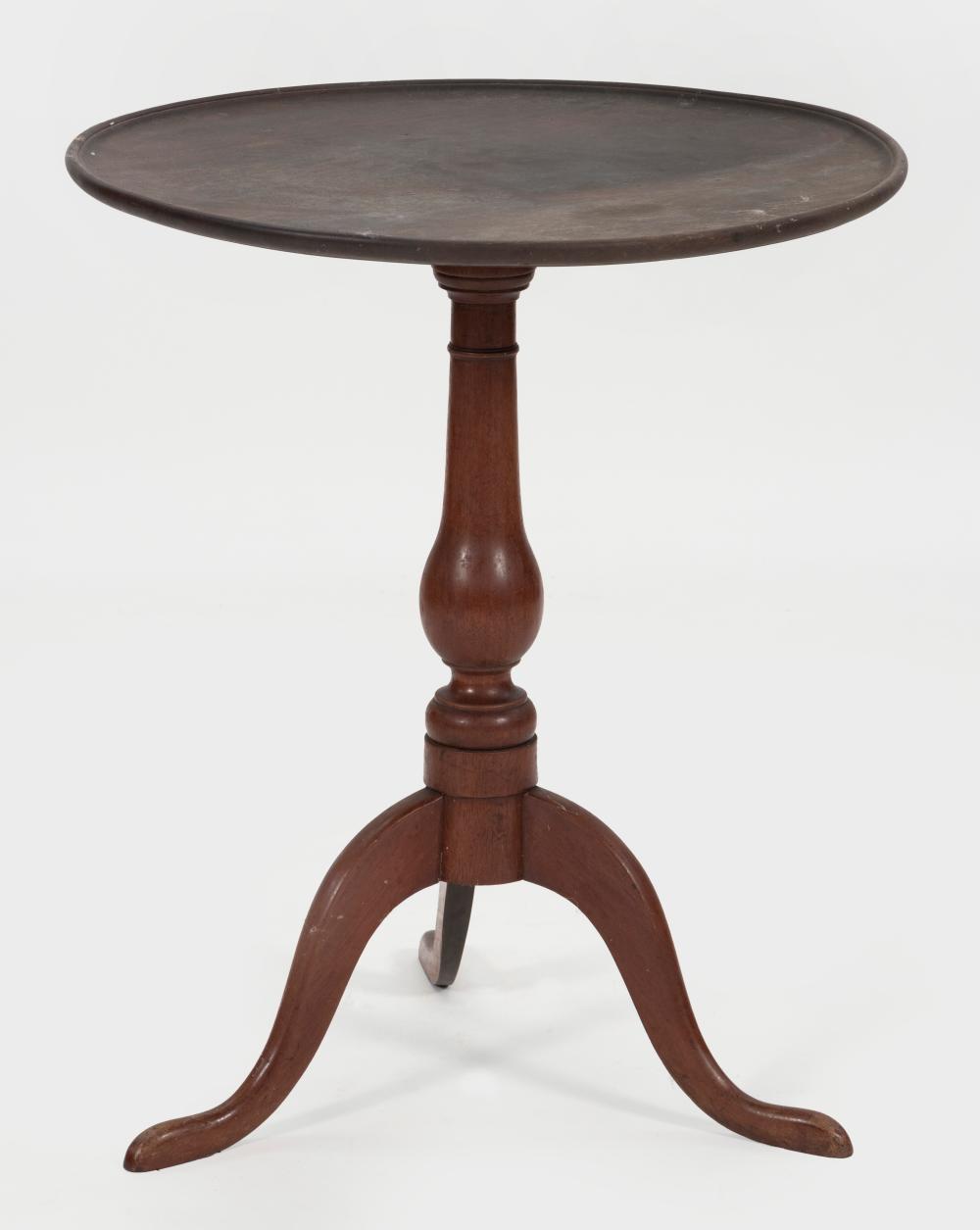 QUEEN ANNE CANDLESTAND NEWPORT,