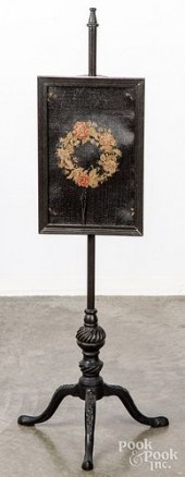 QUEEN ANNE CARVED TABLE SCREEN