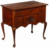 QUEEN ANNE CHERRY LOWBOY Conne