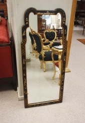 QUEEN ANNE CHINOISERIE STYLE W
