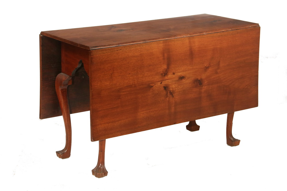 QUEEN ANNE DROP LEAF DINING TABLE