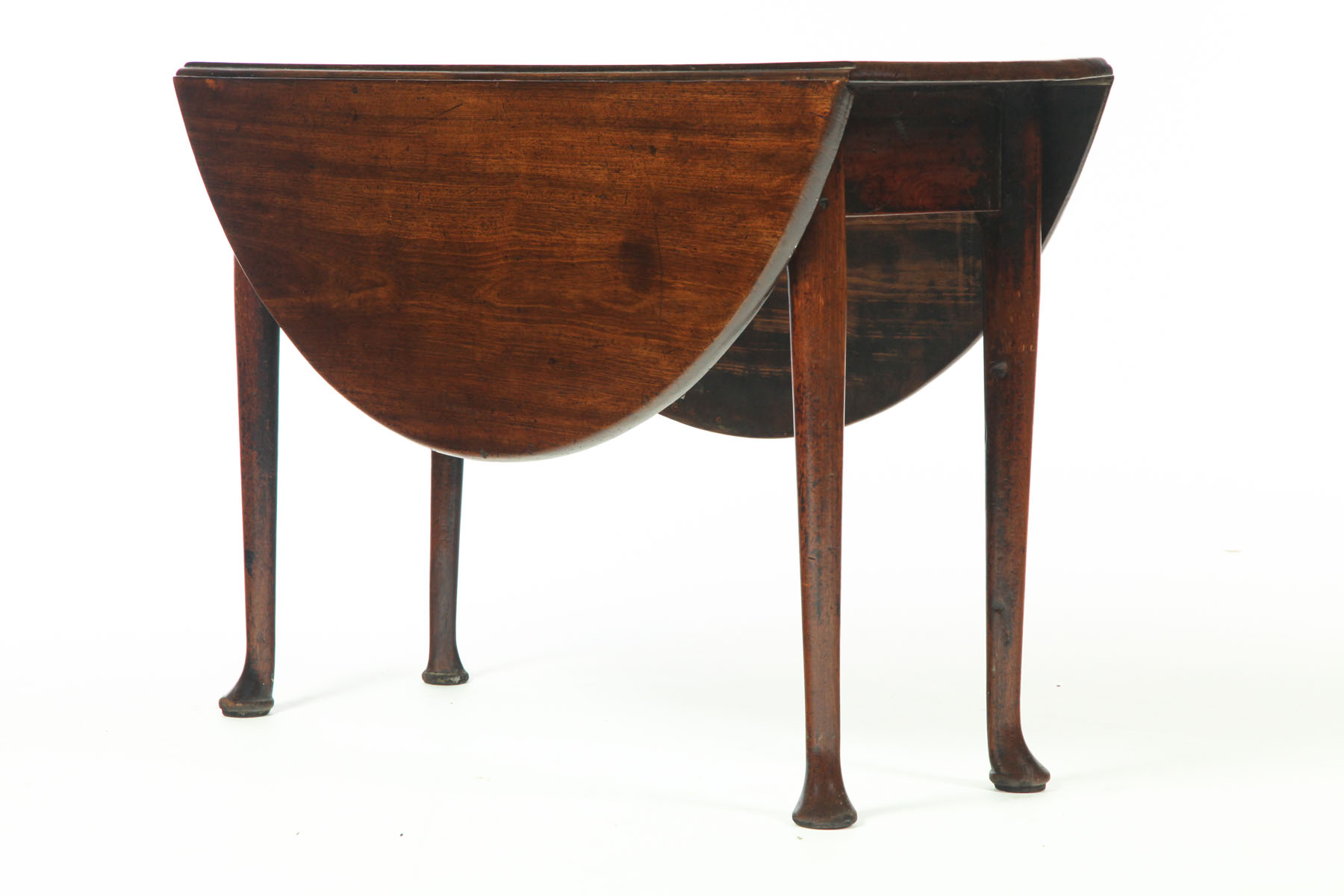 QUEEN ANNE  DROP LEAF TABLE. 