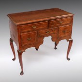 QUEEN ANNE LOWBOY: Queen Anne