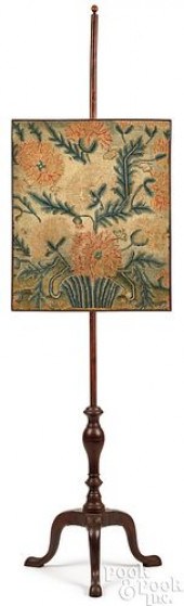 QUEEN ANNE MAHOGANY POLE SCREE