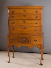 QUEEN ANNE MAPLE CHEST ON STAN