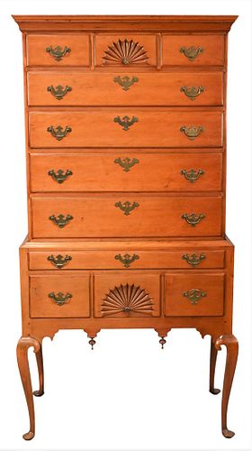 QUEEN ANNE MAPLE HIGHBOYQueen