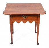 QUEEN ANNE ONE-DRAWER TAVERN T