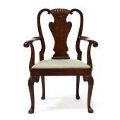 QUEEN ANNE STYLE CARVED MAHOGA