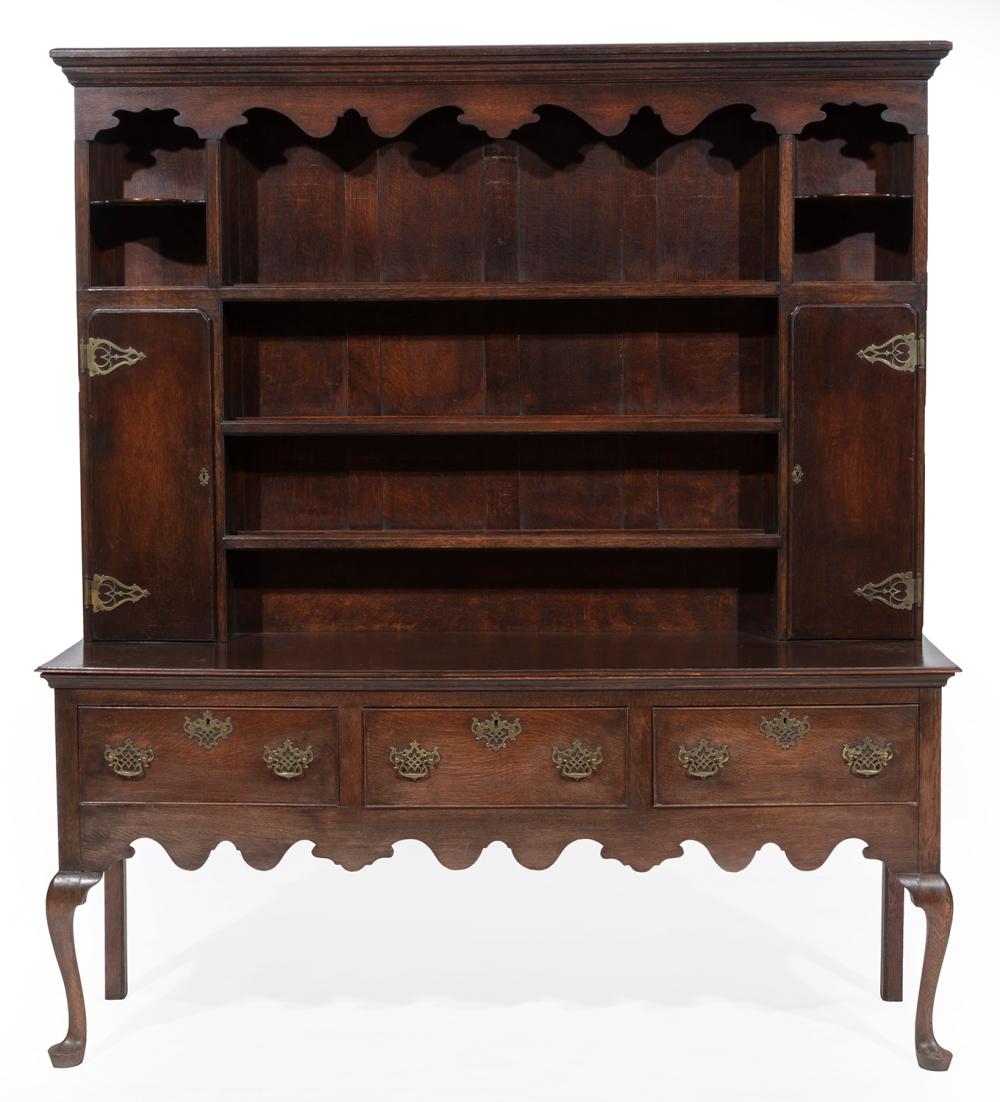 QUEEN ANNE-STYLE CARVED OAK WELSH