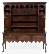 QUEEN ANNE-STYLE CARVED OAK WE