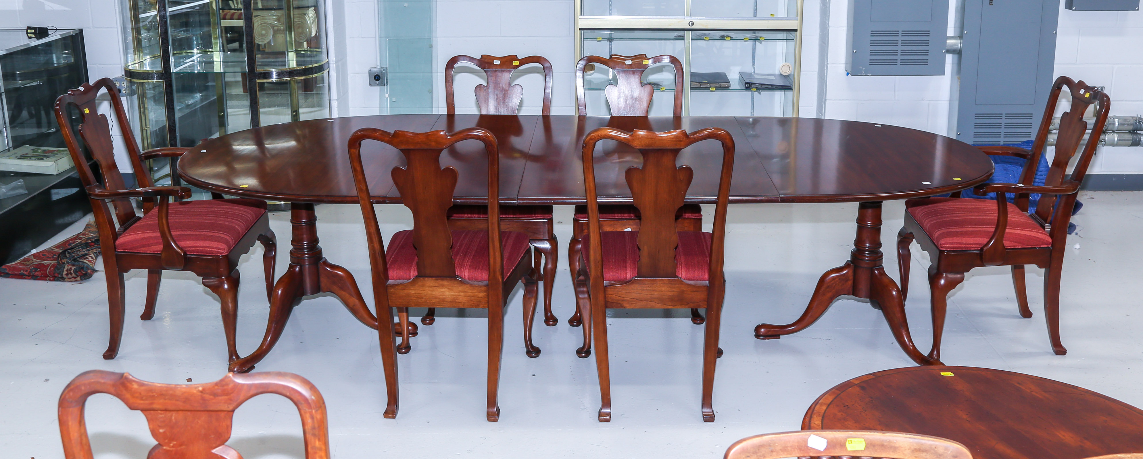 QUEEN ANNE STYLE CHERRY DINING