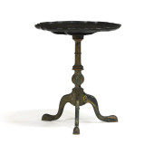 QUEEN ANNE STYLE CHINOISERIE T