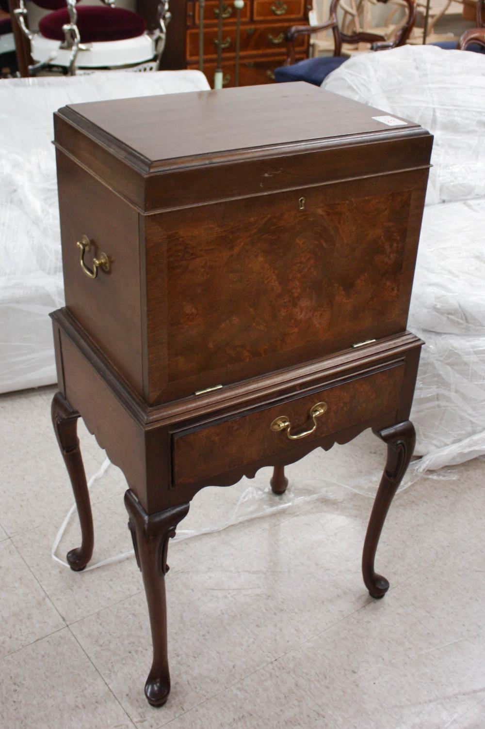 QUEEN ANNE STYLE FLATWARE CHEST