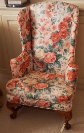 QUEEN ANNE STYLE FRUITWOOD AND