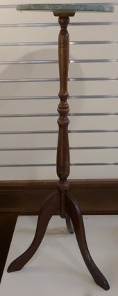 QUEEN ANNE STYLE FRUITWOOD AND