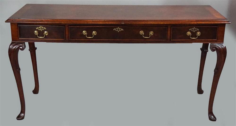 QUEEN ANNE STYLE INLAID WALNUT