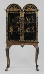 Queen Anne Style Japanned Vitr