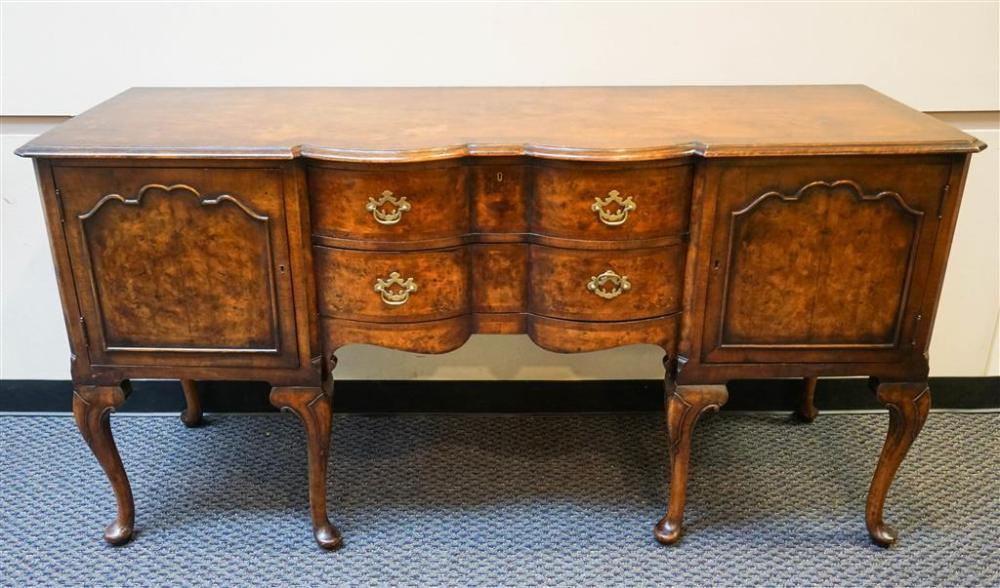 QUEEN ANNE STYLE MAHOGANY AND