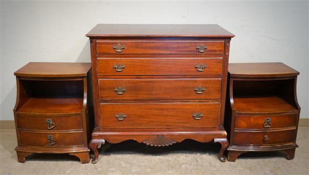 QUEEN ANNE STYLE MAHOGANY CHEST