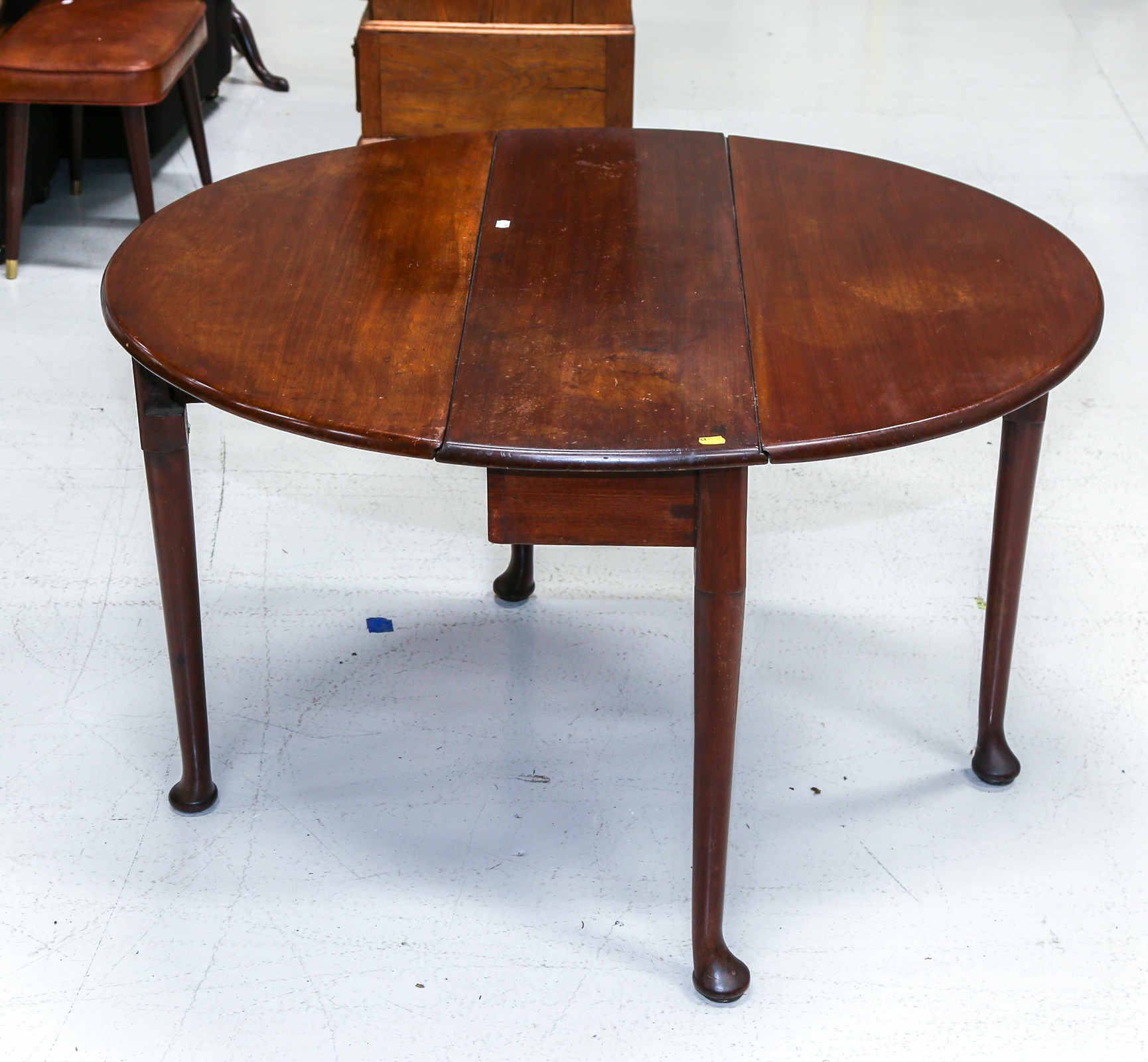 QUEEN ANNE STYLE MAHOGANY