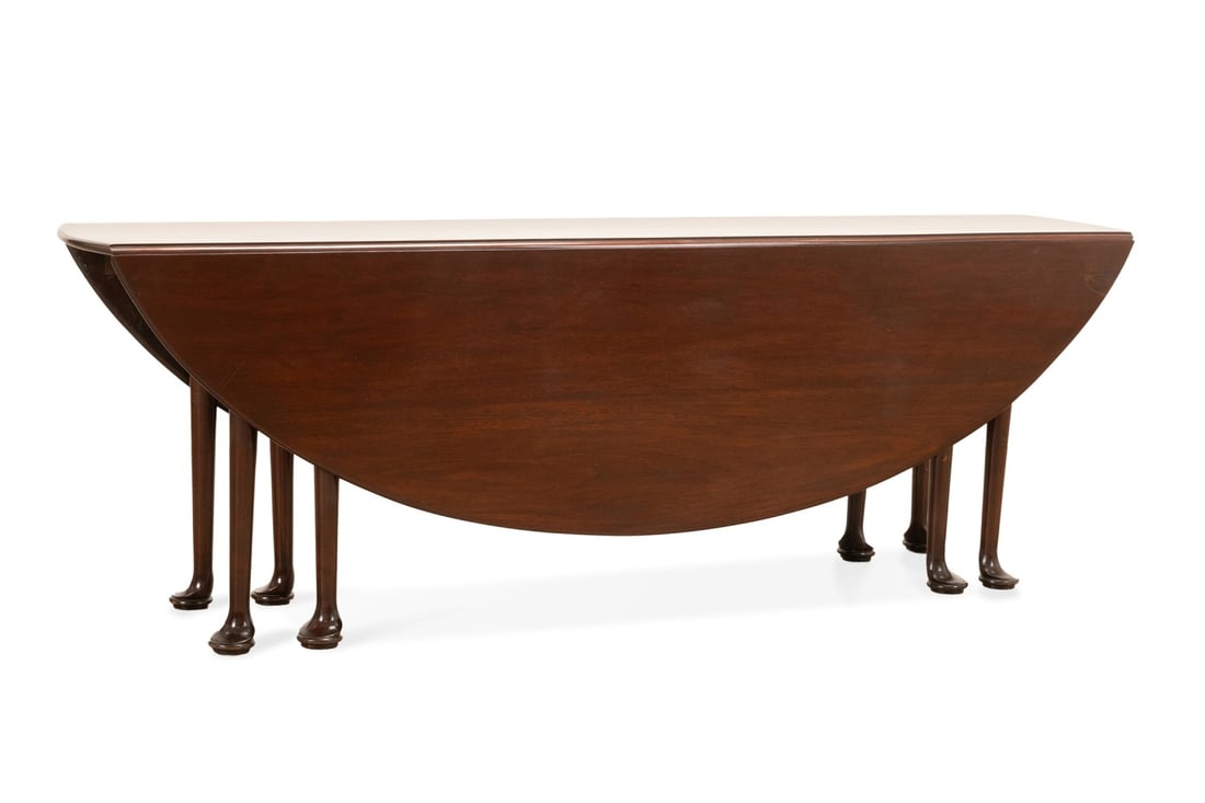 QUEEN ANNE STYLE MAHOGANY GATELEG